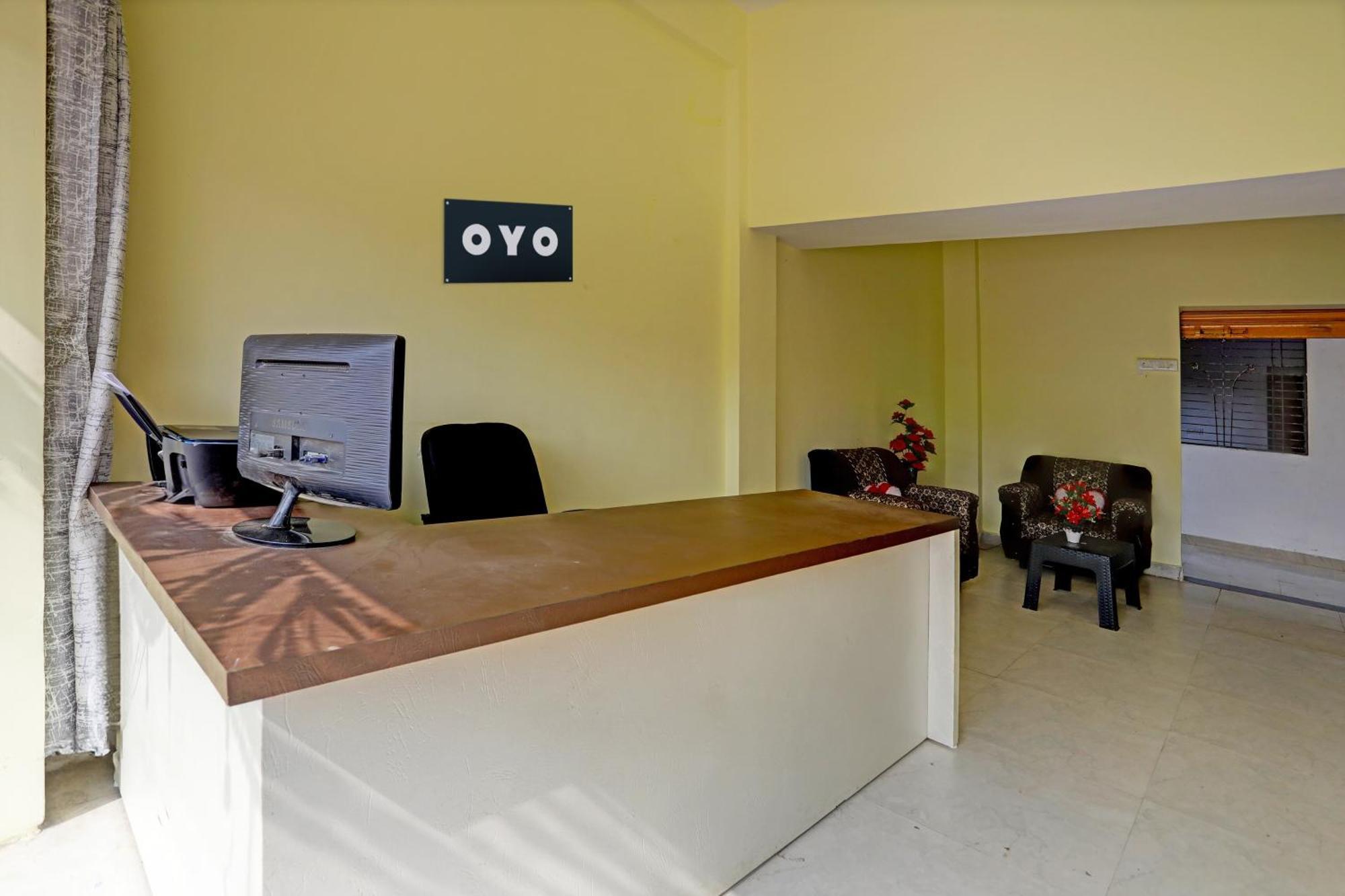 Spot On Hotel Leo Star Chandrapur ภายนอก รูปภาพ